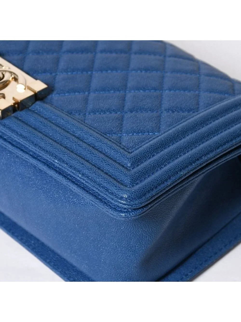 Chanel Boy 25 Chain Shoulder Bag CC Logo Caviar Leather Blue